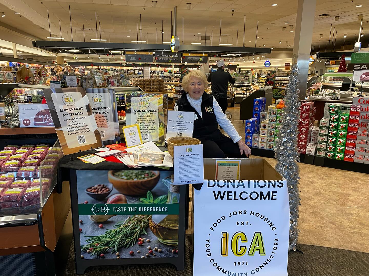 ICA Food Shelf