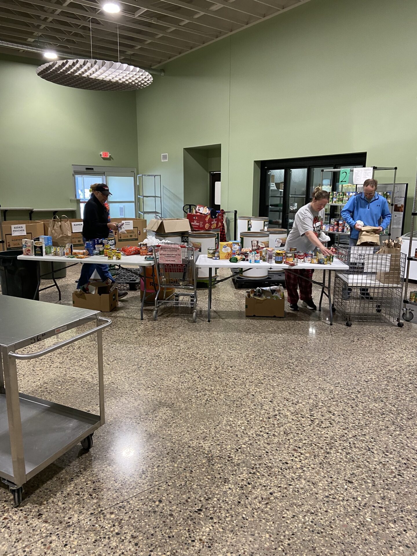 Winona Volunteer Services Food Shelf