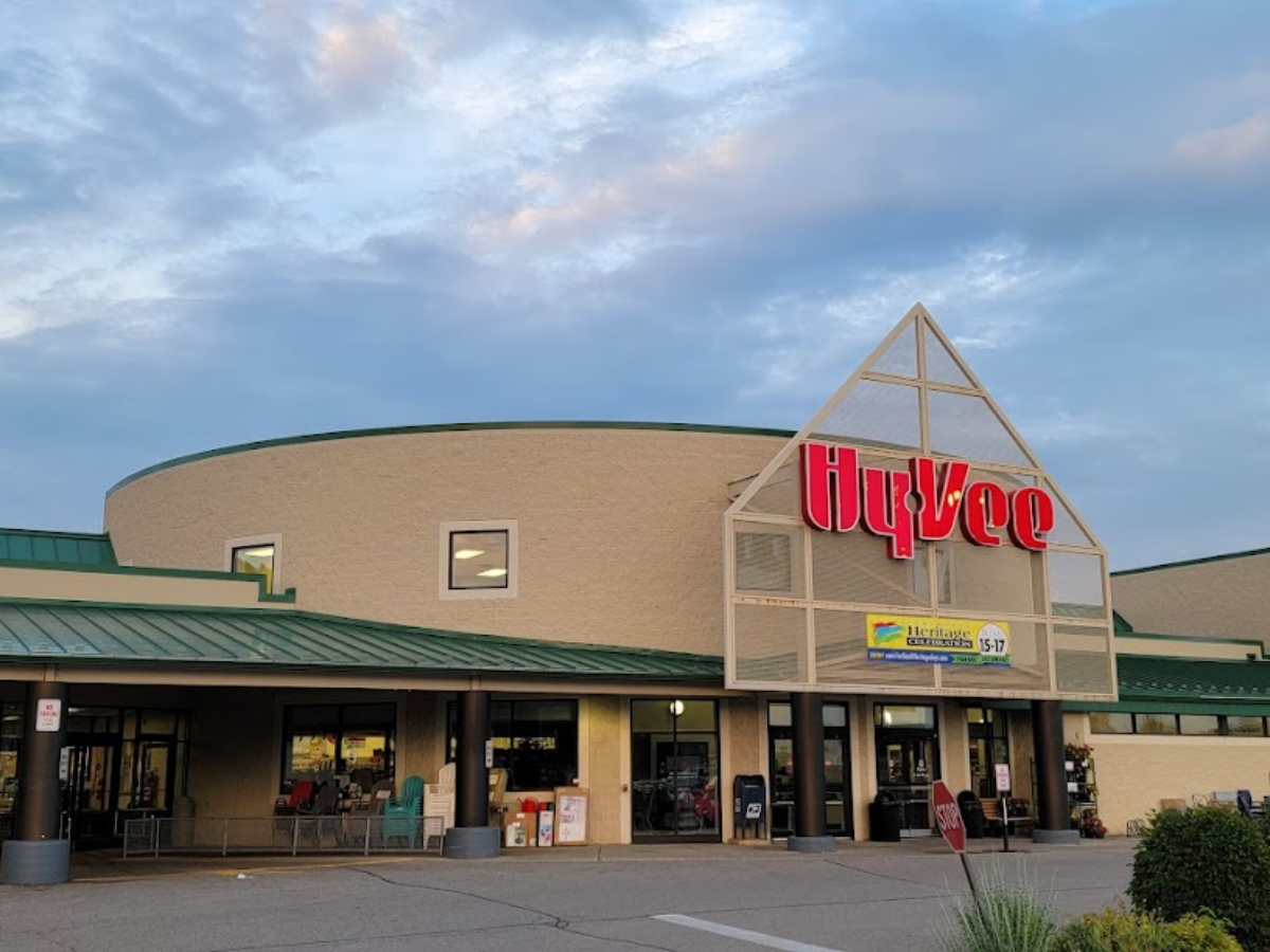Hy-Vee Food Store - Faribault