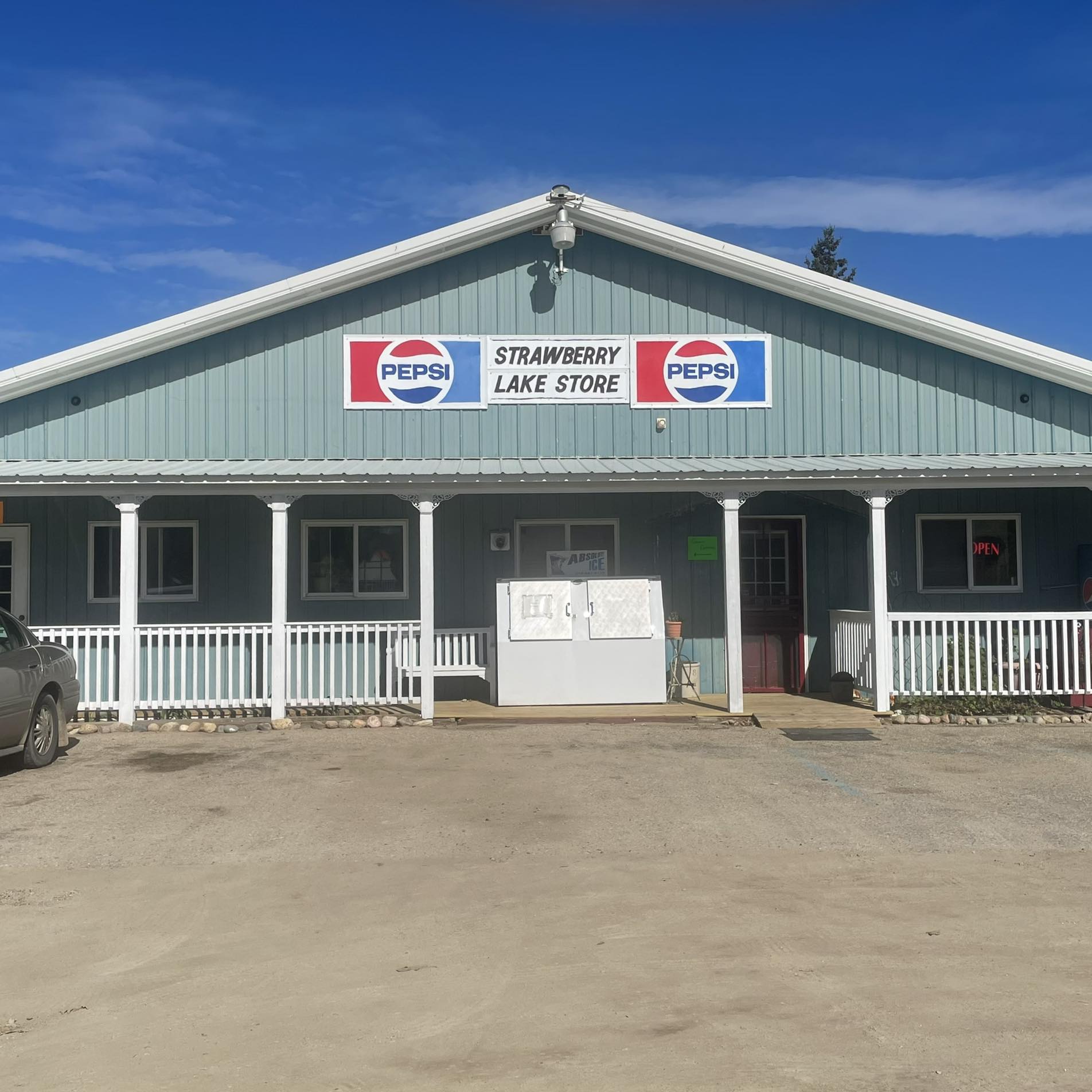 Strawberry Lake Store