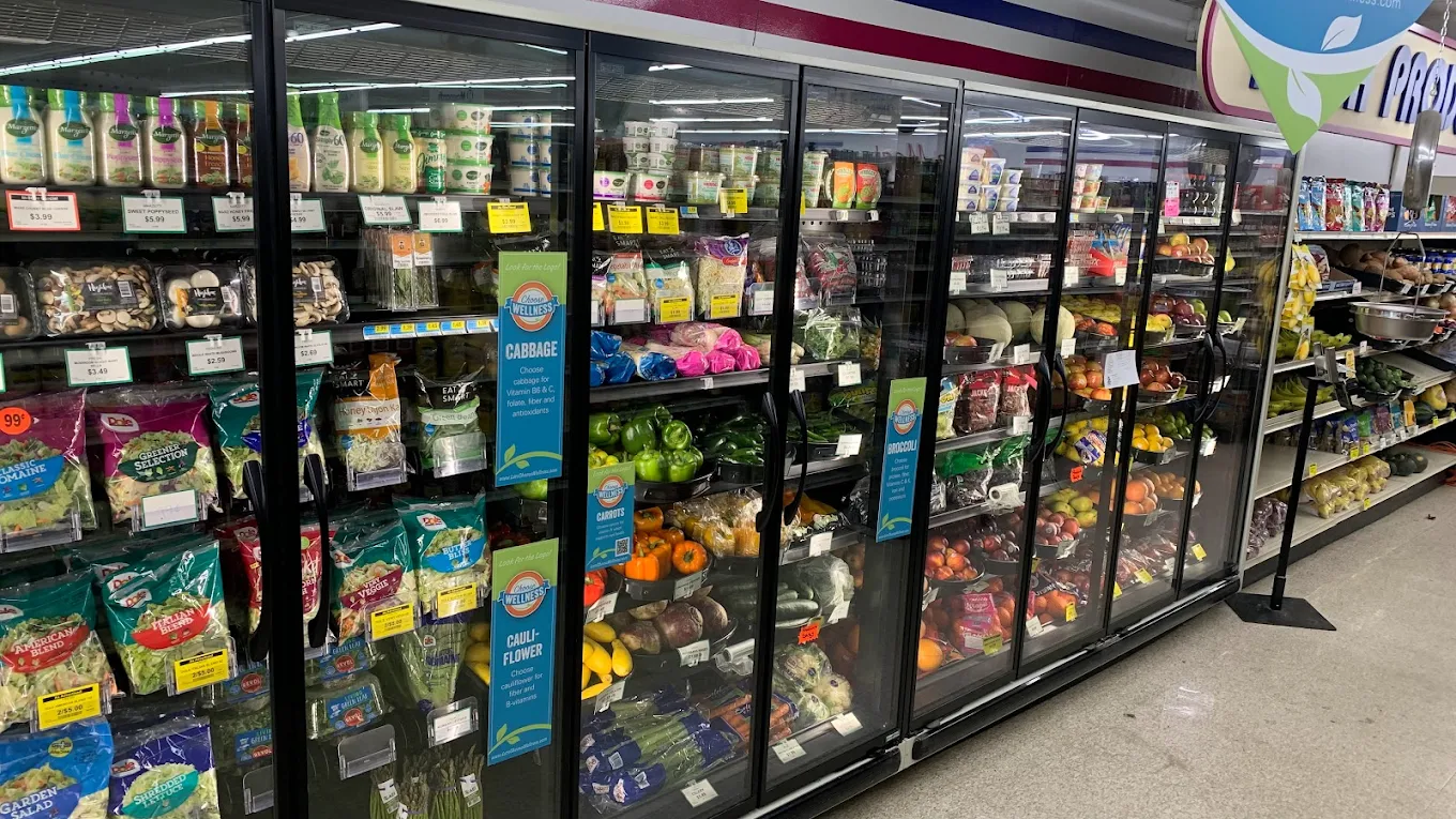 Maynard's Food Center of Renville
