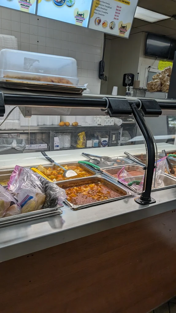 Los Ranchos Market