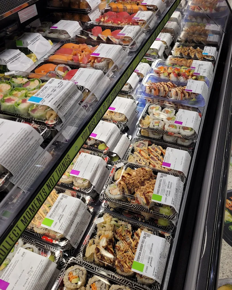 Lueken's Village Foods - North