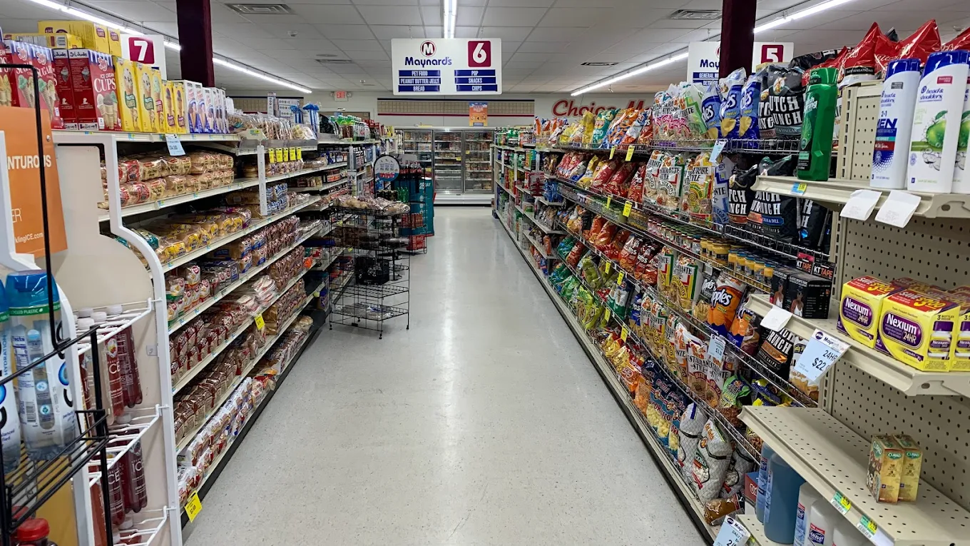 Maynard's Food Center of Westbrook