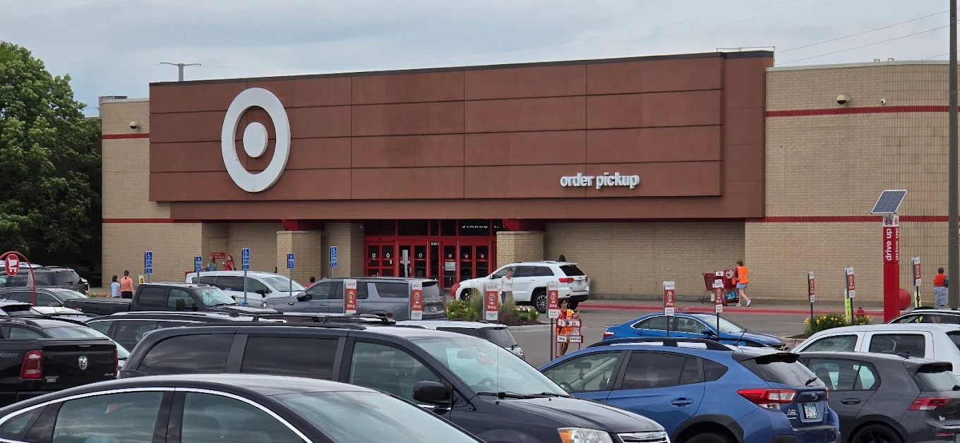 Target Store - Mankato