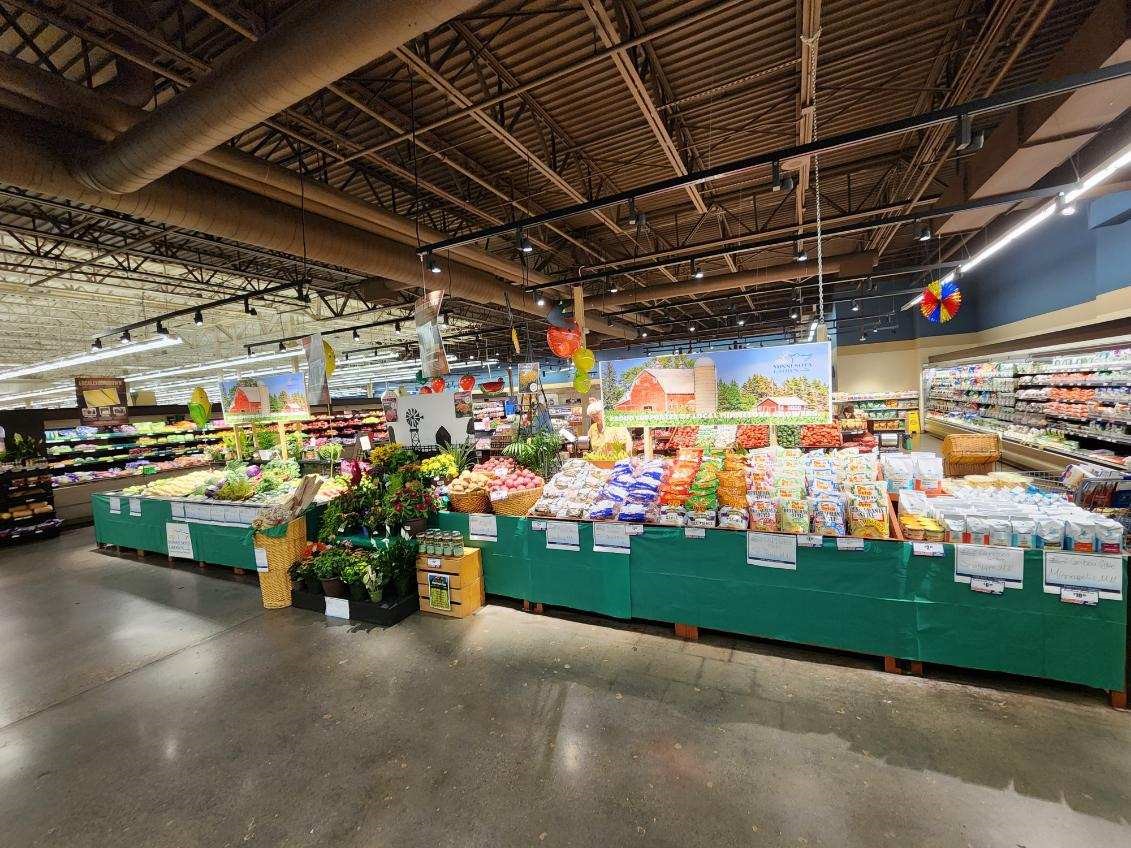 Hugo's #11 - Park Rapids