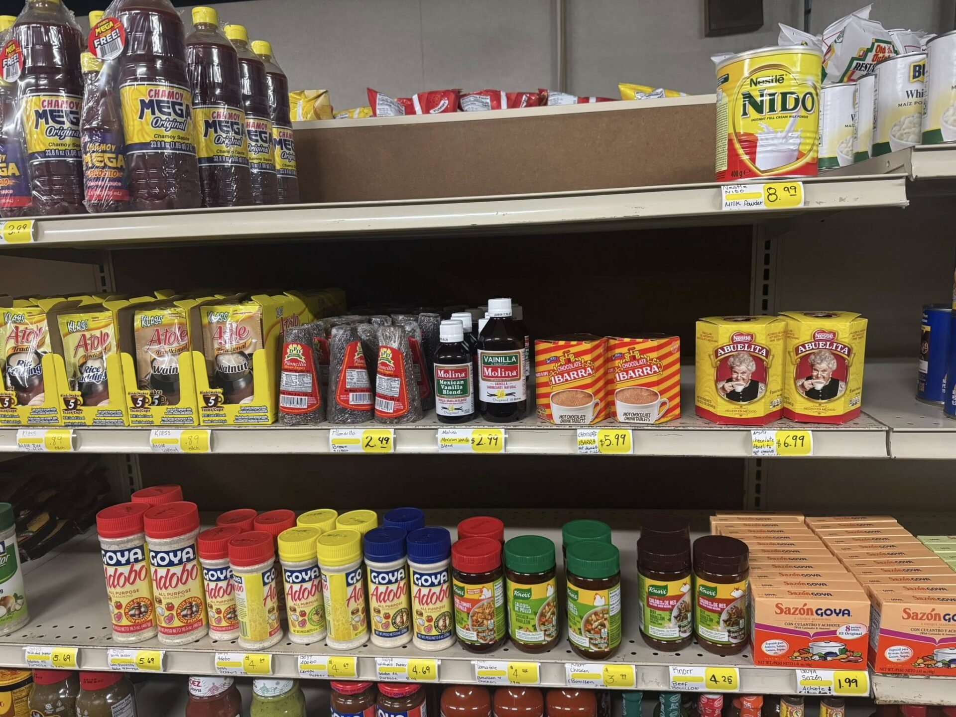 Luna's Country Foods