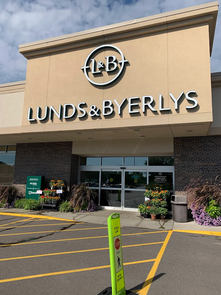 Lunds & Byerlys - Golden Valley