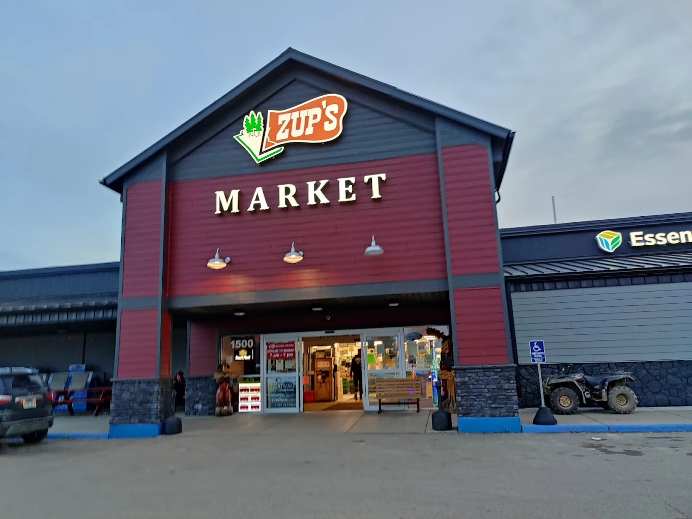 Zup's Food Market - Ely