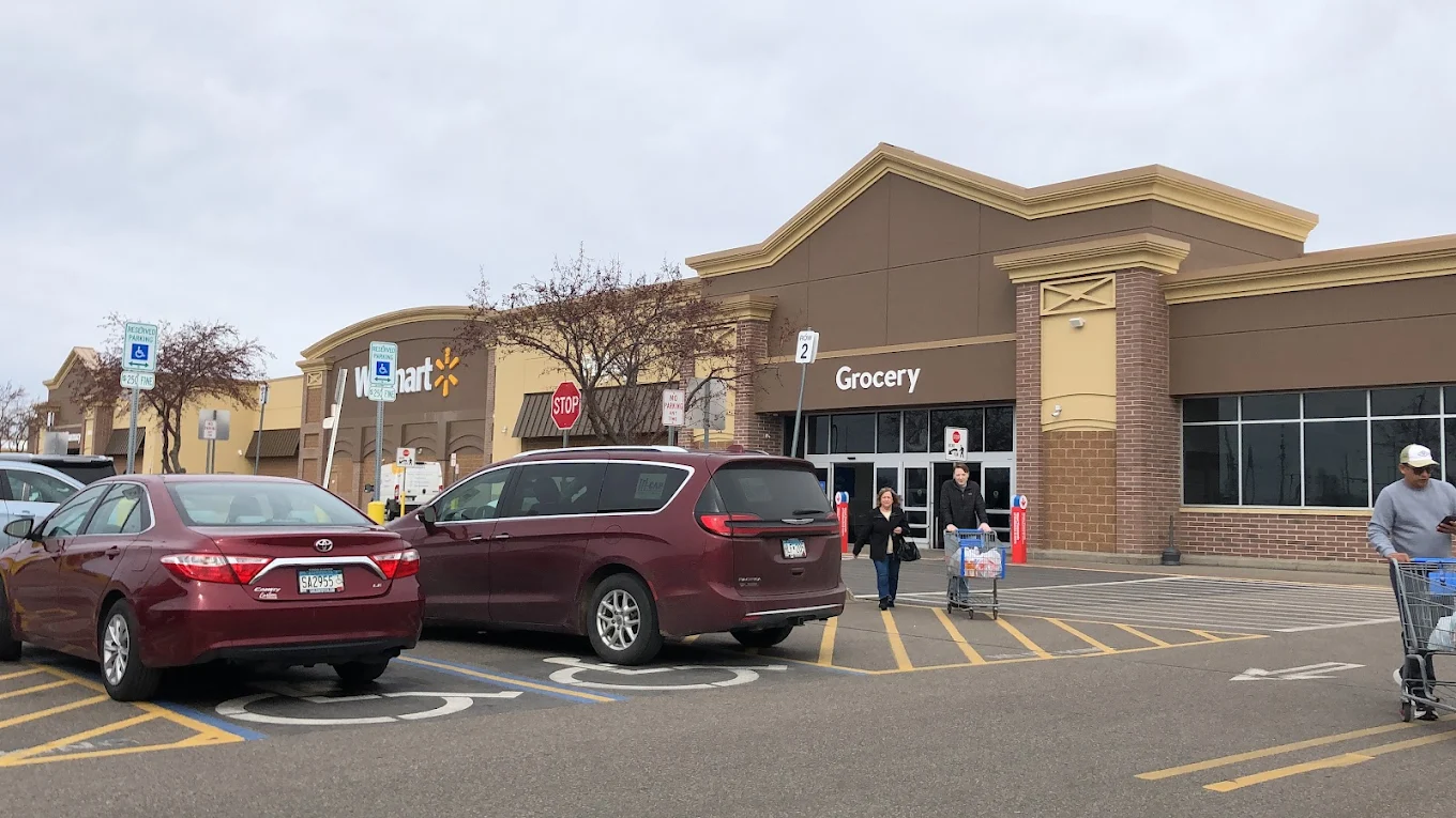 Walmart - Elk River