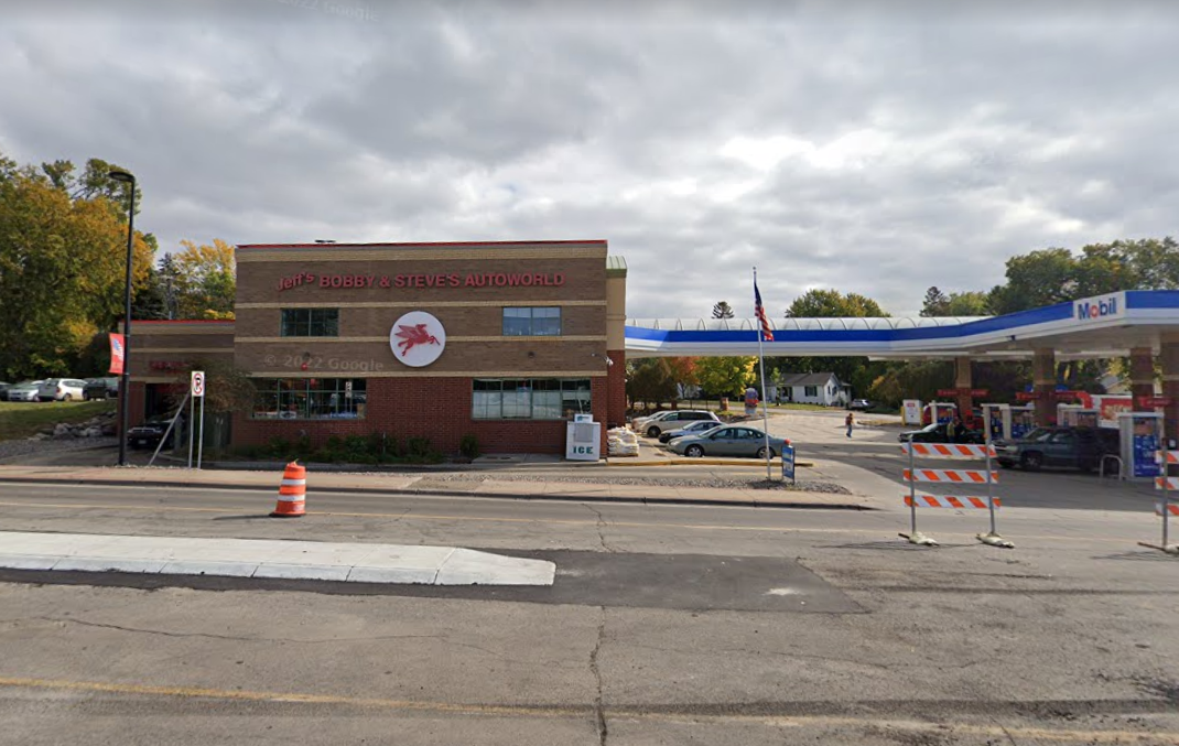 Jeff's, Bobby & Steve's Autoworld