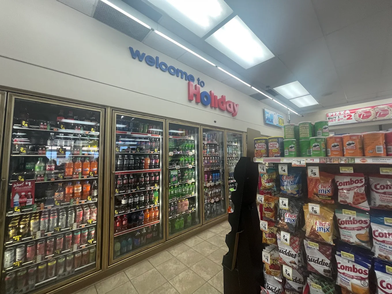 Holiday Stationstore – Rice