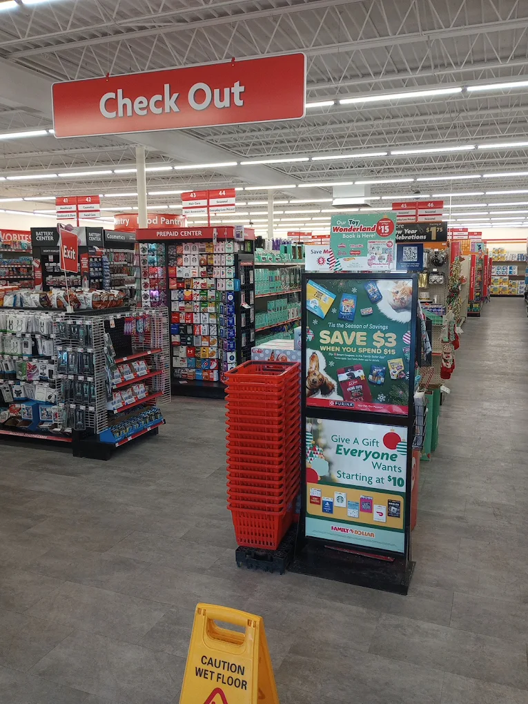 Family Dollar - Ortonville