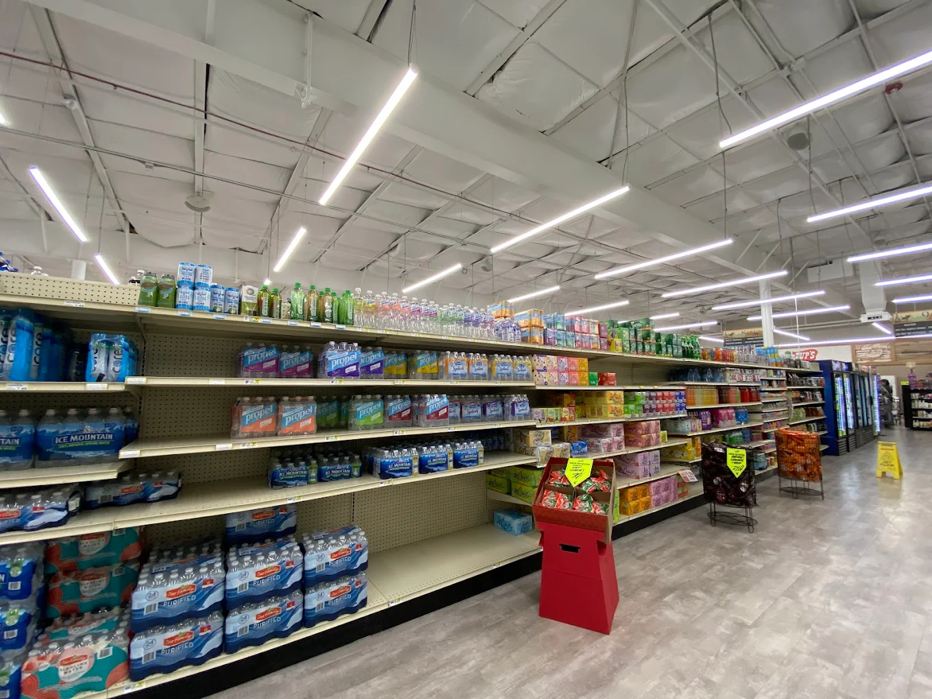 Zup's Food Market - Ely