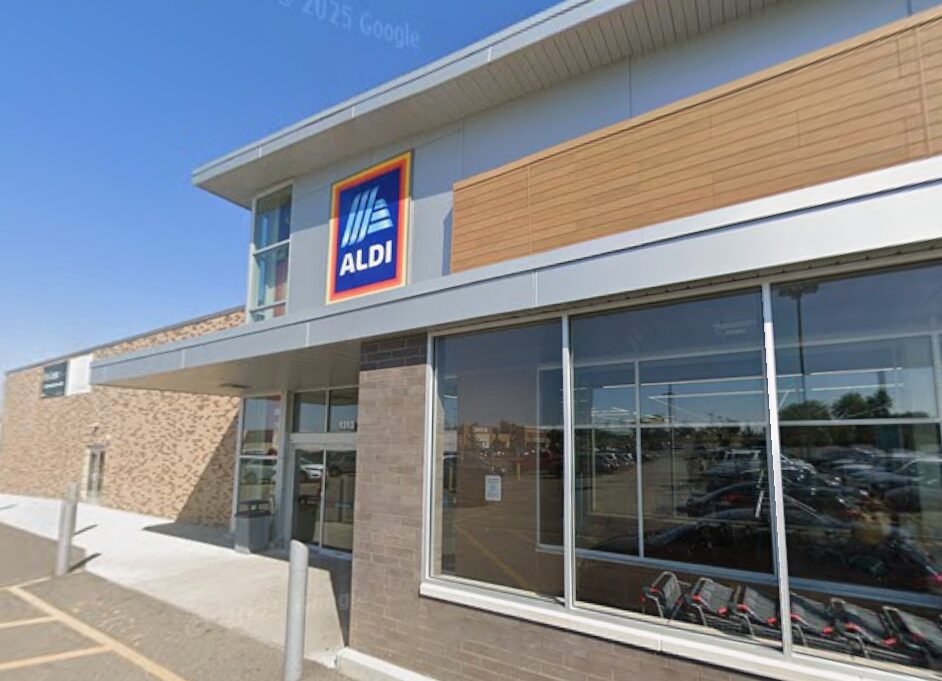 ALDI 1313 Paul Bunyan Dr. NW