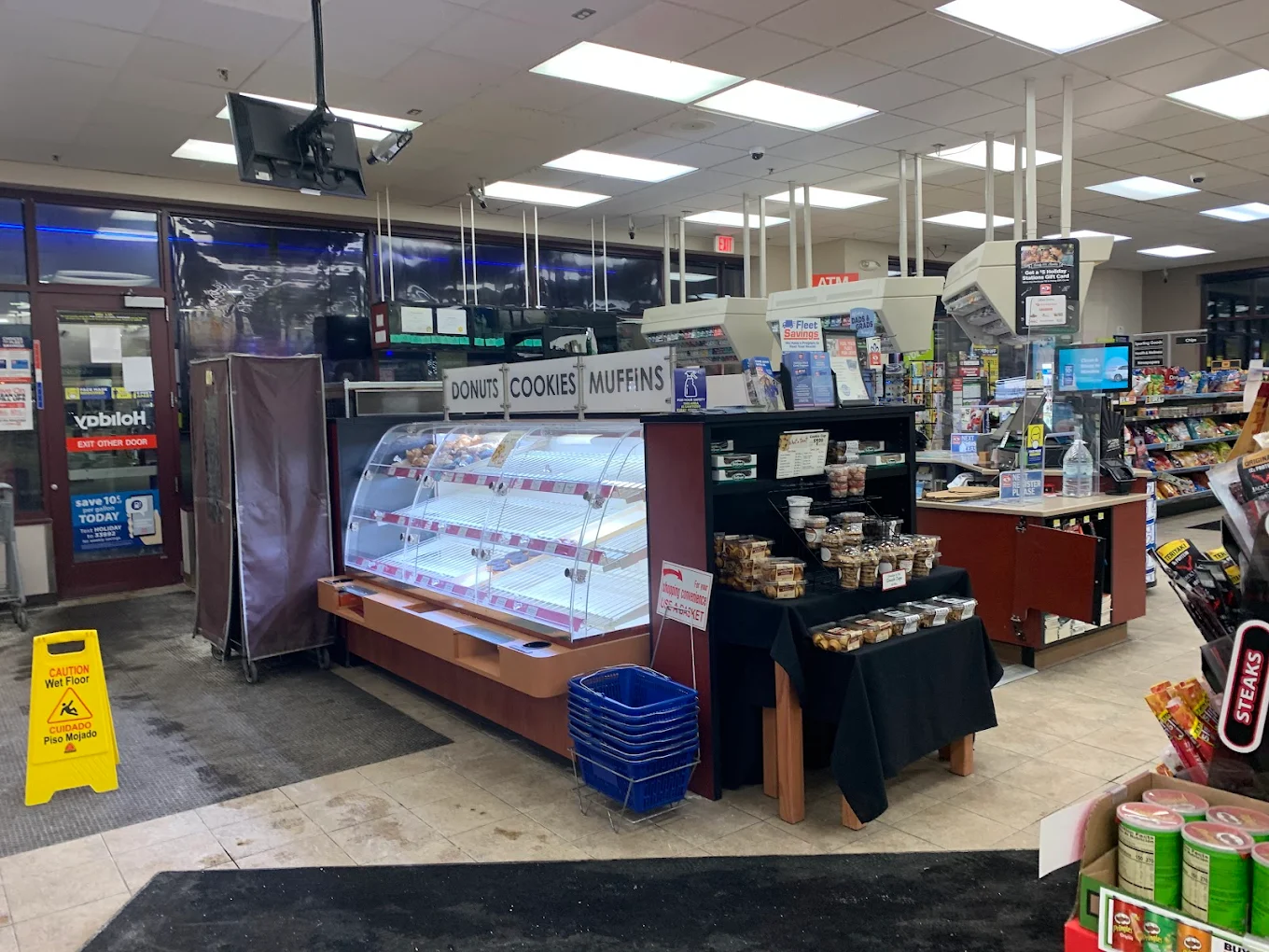 Holiday Stationstore - Lindstrom