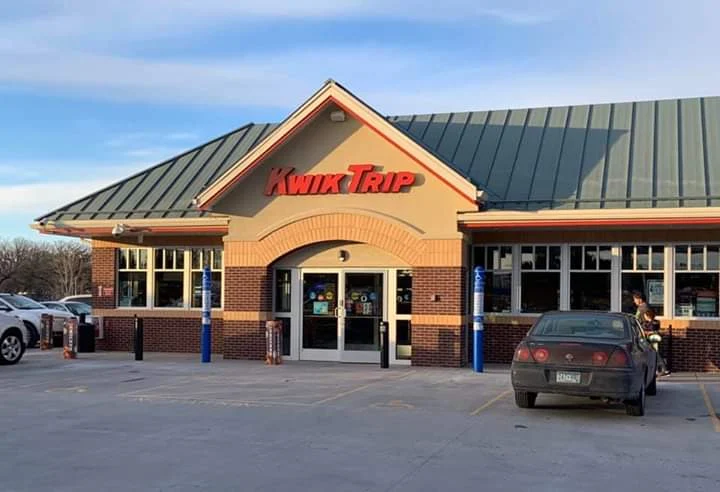 Kwik Trip #931 - North Branch