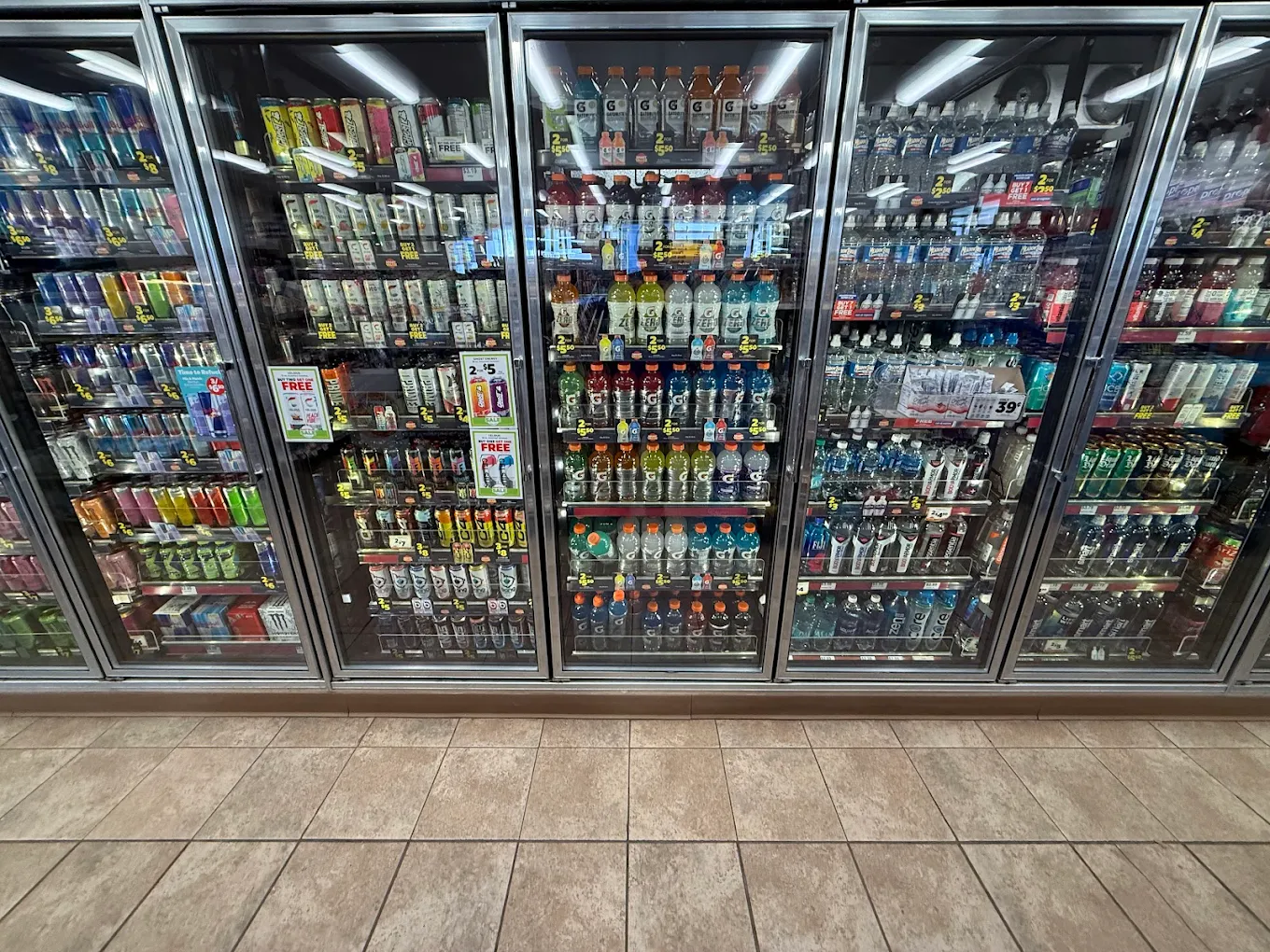 Holiday Stationstore - North Branch 1