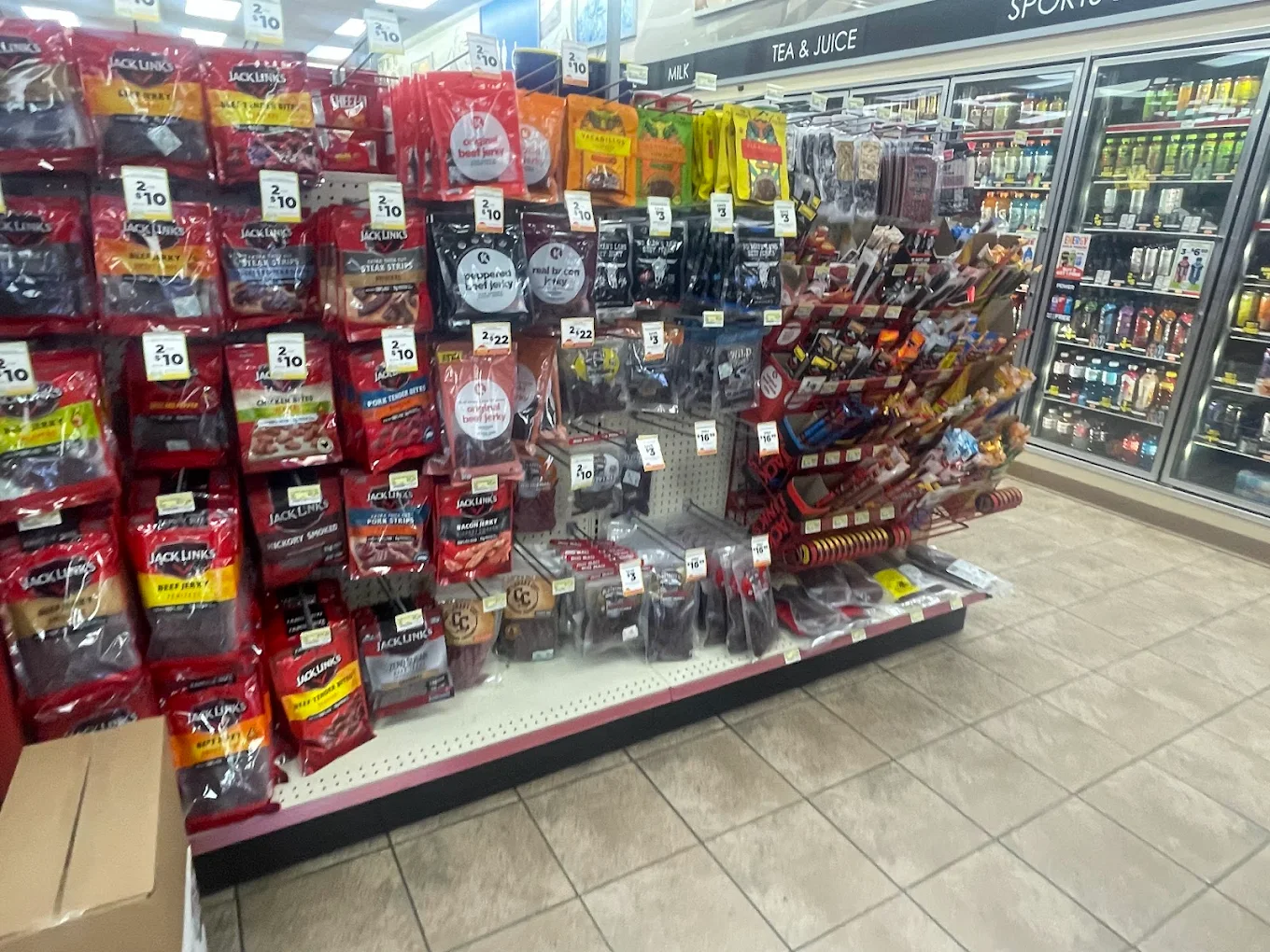 Holiday Stationstore - Lindstrom
