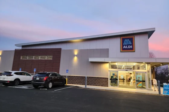 ALDI 1406 Blake Avenue